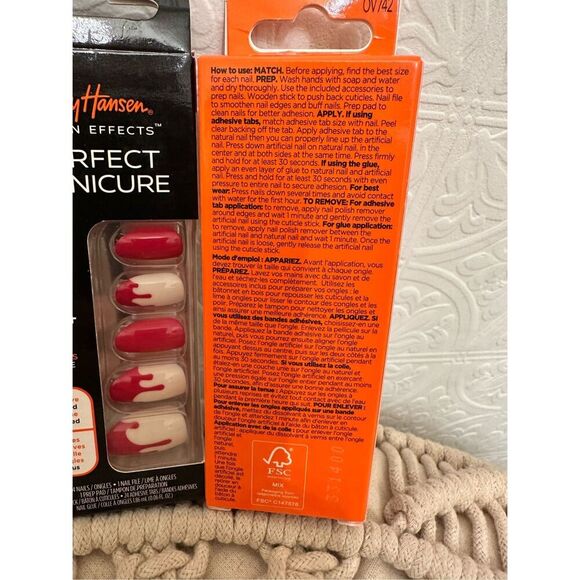 Halloween Sally Hansen Salon Effects Perfect Manicure Press On Nails New - Picture 3 of 3